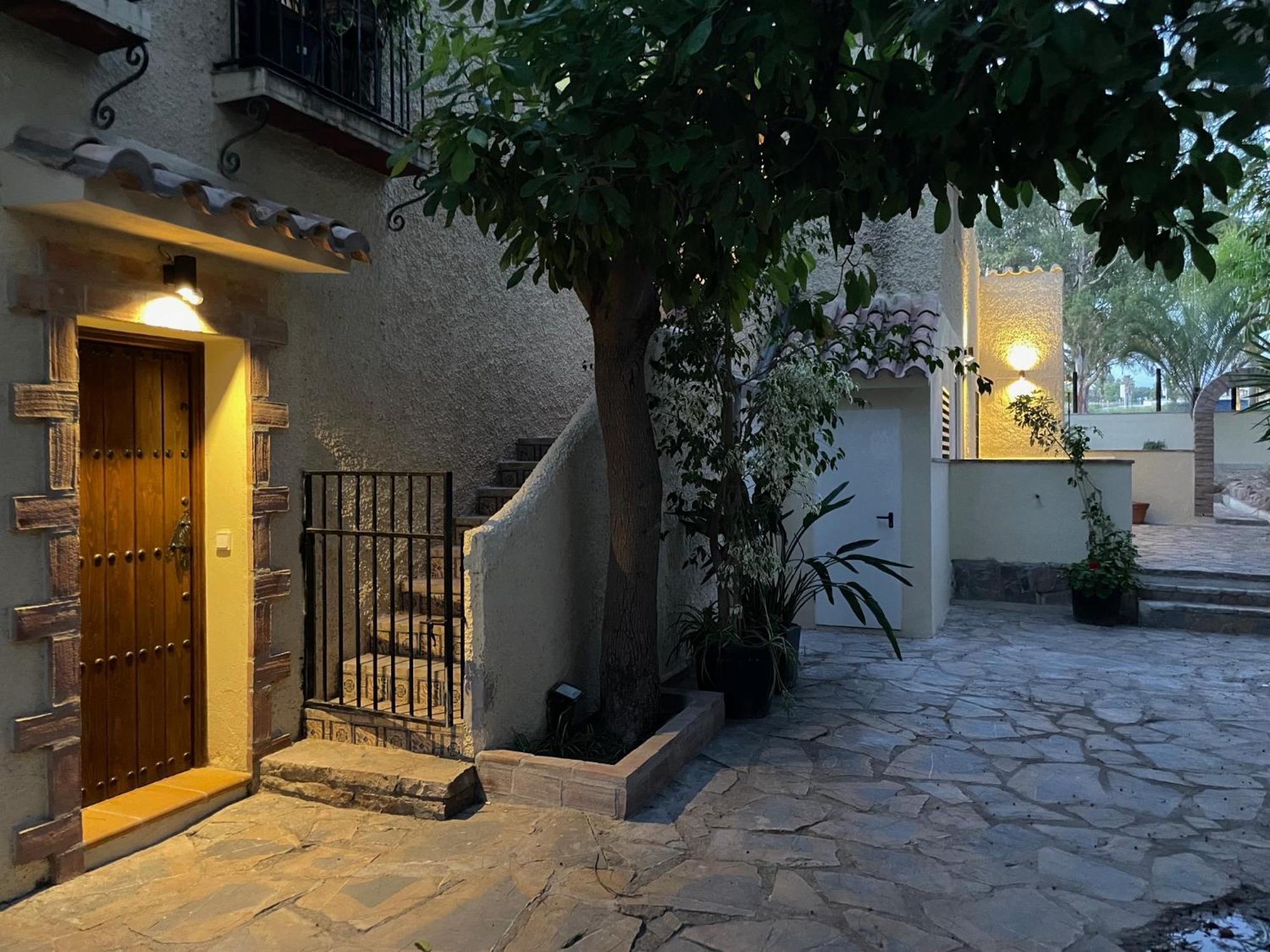 Playa Sin Aglomeraciones, Tarifas Especiales Cerca De Puerto Banus Apartment Estepona